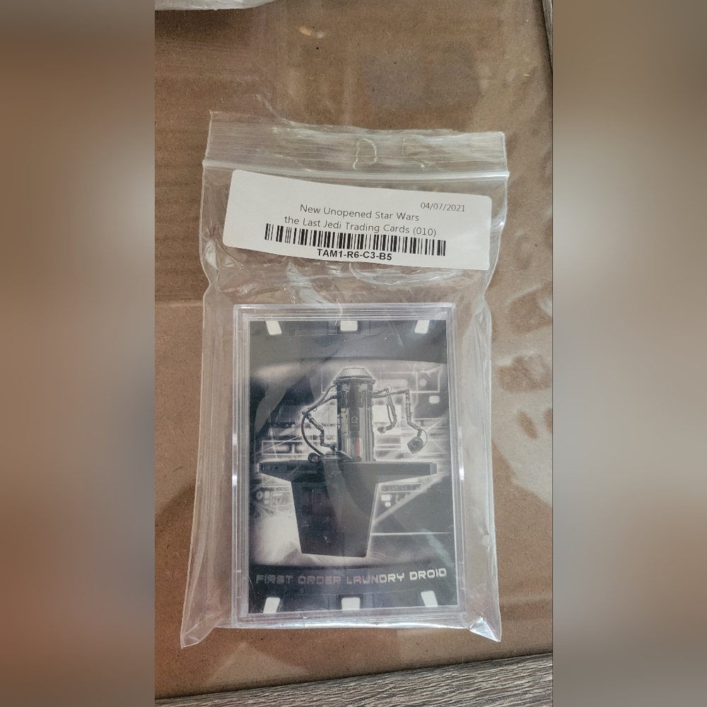 New Star Wars trading cards